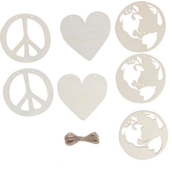 6.5' Summer Craft Wood Peace Love Earth Garland 8pc - Picture 2 of 2